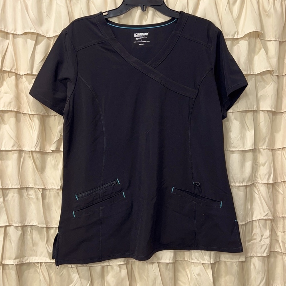 Medium black Scrubstar scrub top